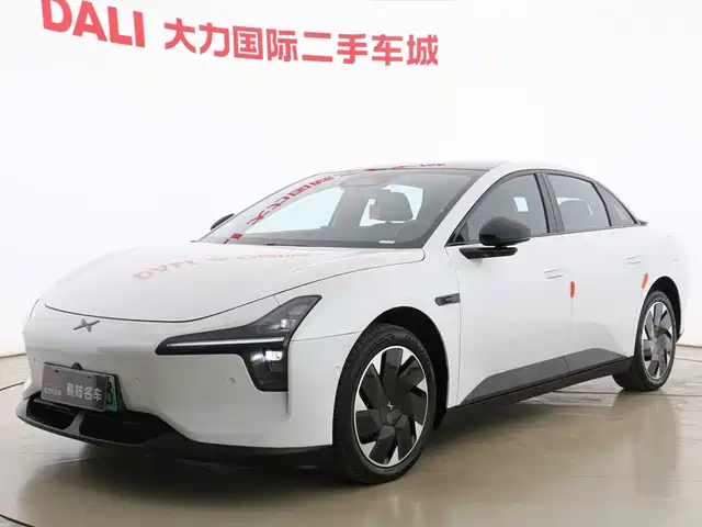 2025 Xpeng Mona M03