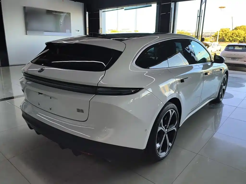 NIO ET5T — миниатюра 7