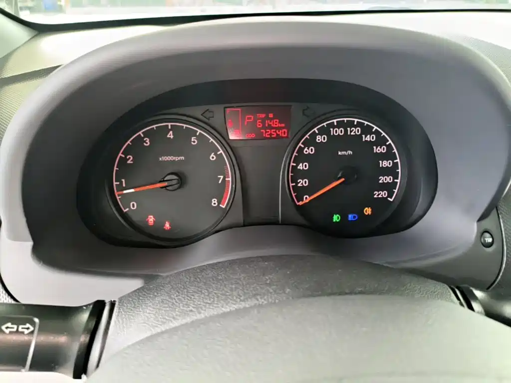 Hyundai Verna — миниатюра 12