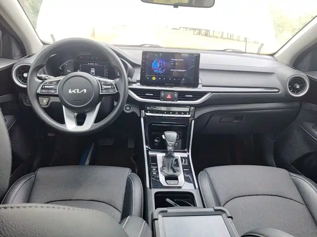Kia K3 — миниатюра 10