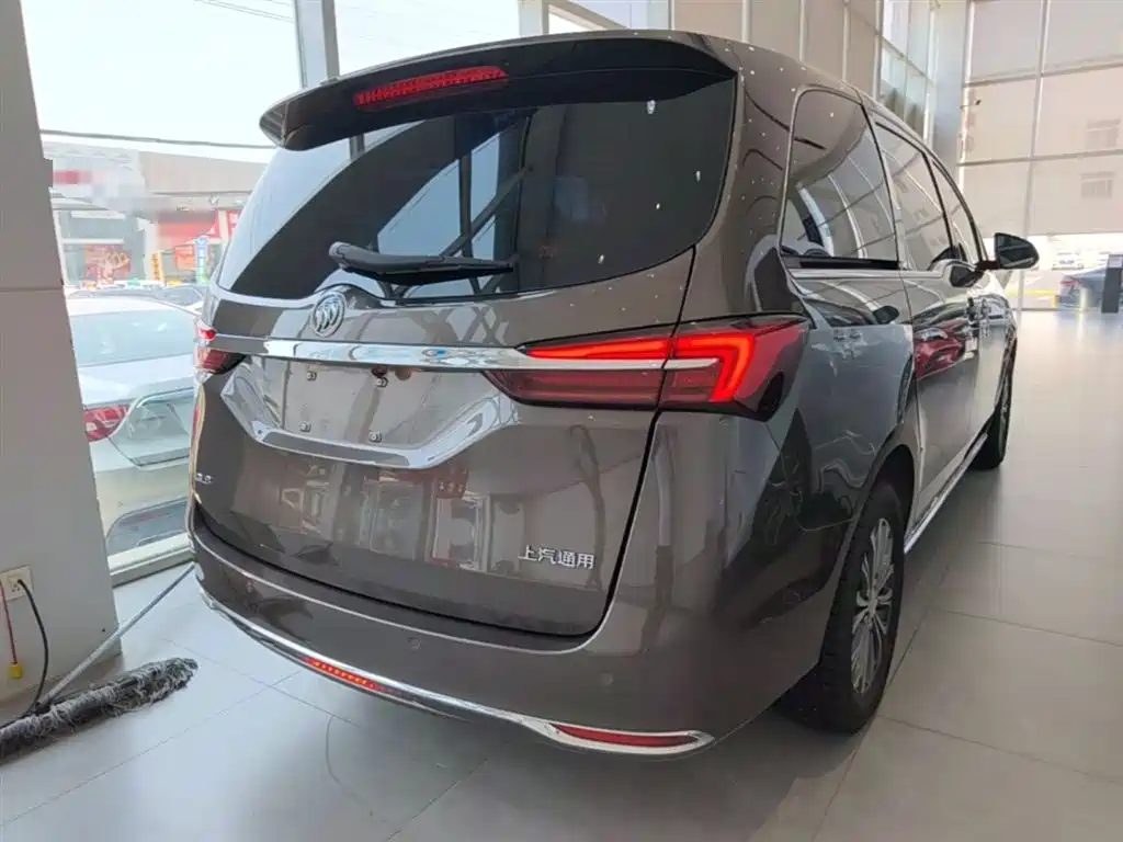 Buick GL8 2023 Comfort