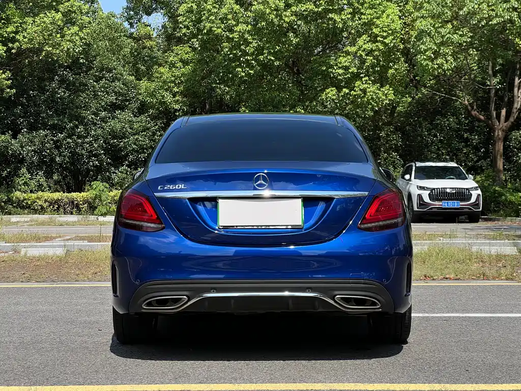 Mercedes-Benz C-Class — миниатюра 5