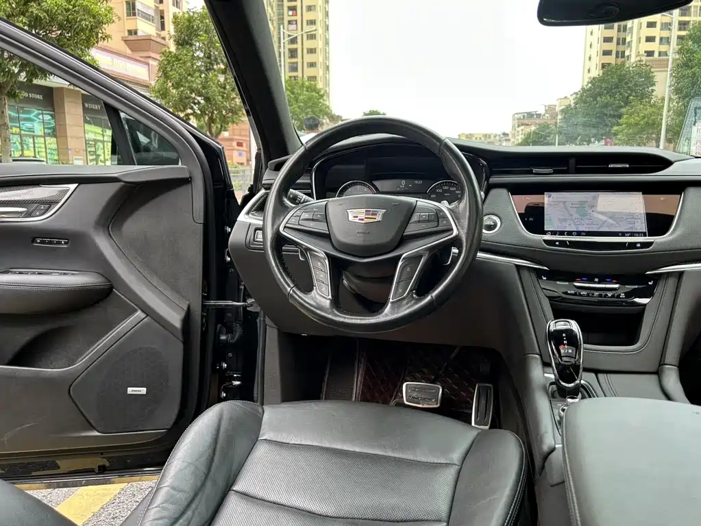 Cadillac XT5 — миниатюра 11