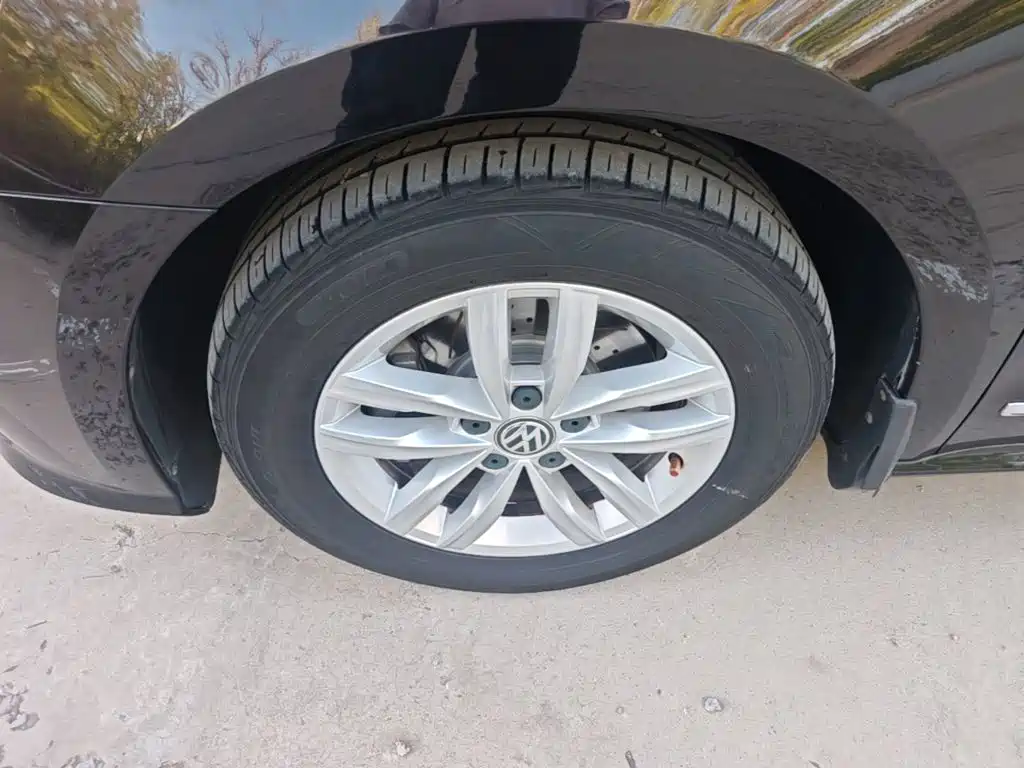 Volkswagen Passat — миниатюра 23