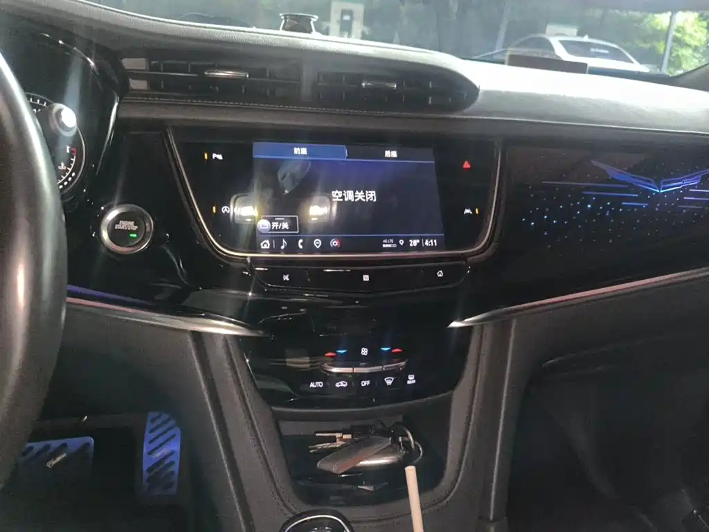 Cadillac XT6 — миниатюра 14