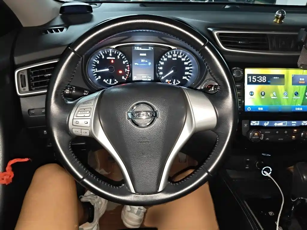 Nissan X-Trail — миниатюра 3
