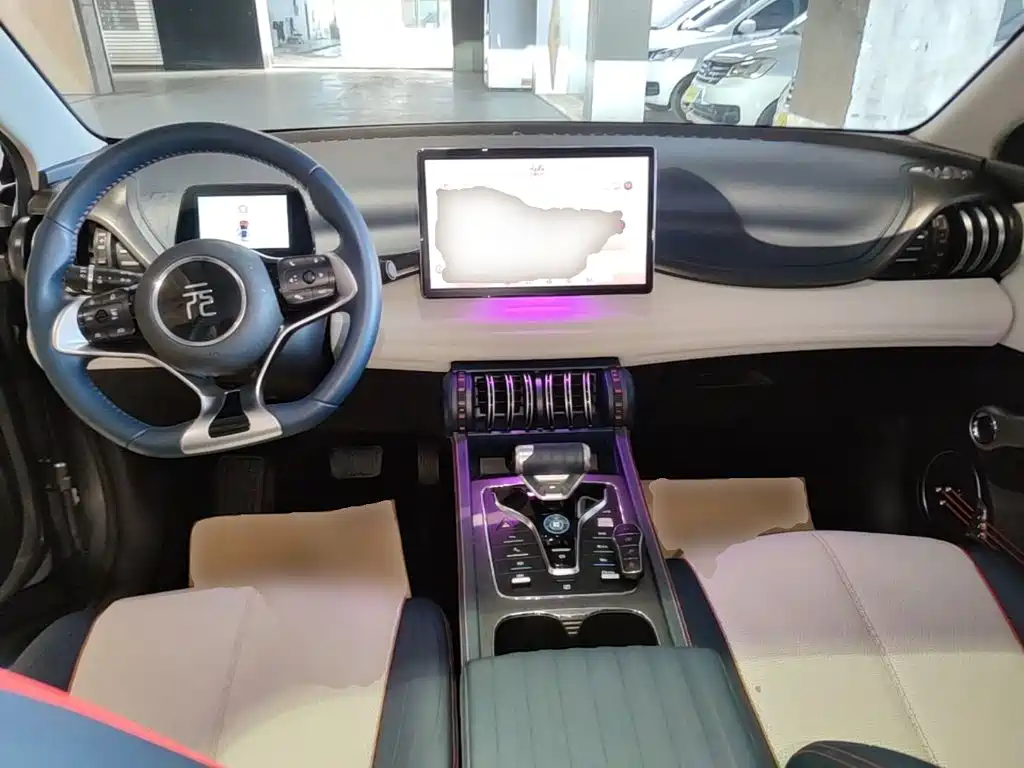 BYD Yuan Plus — миниатюра 10