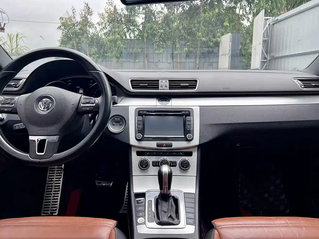 Volkswagen CC — миниатюра 11