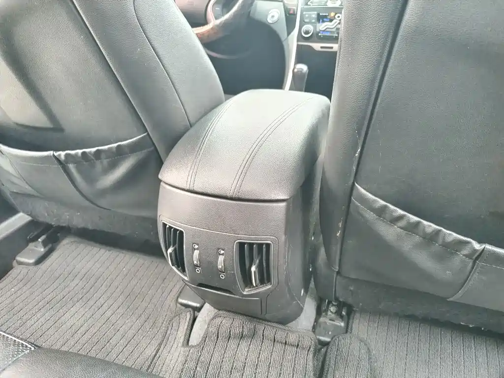 Hyundai Sonata — миниатюра 13