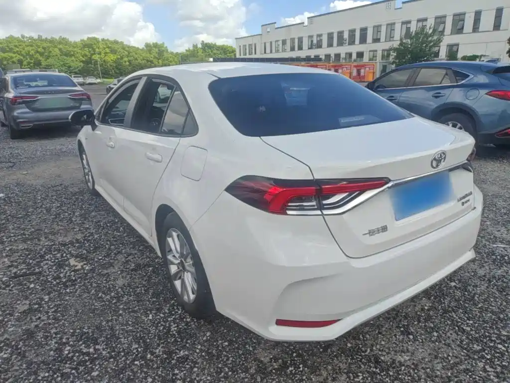 Toyota Corolla — миниатюра 5