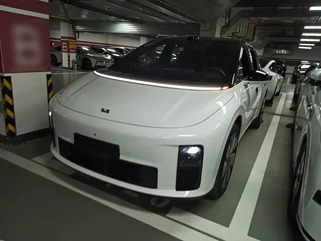 Li Auto Li i6