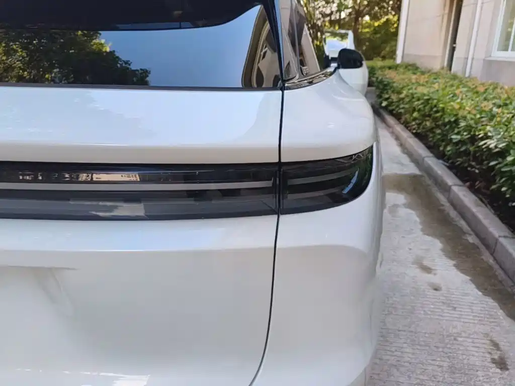 Li Auto Идеальный i6 — миниатюра 8