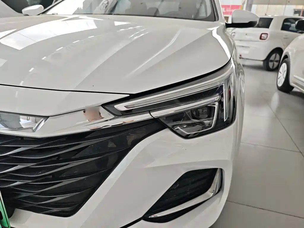 Roewe i6 MAX New Energy — миниатюра 24