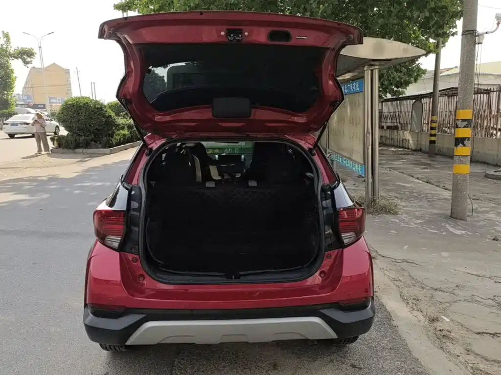Toyota Yaris L — миниатюра 19