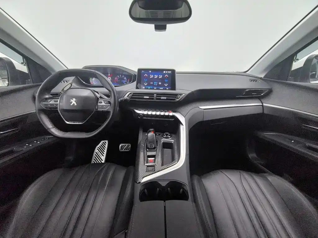 Peugeot 5008 — миниатюра 5