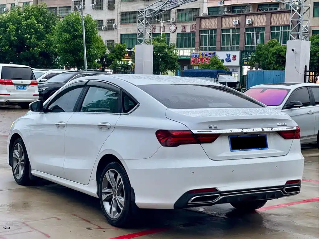 Geely Binrui — миниатюра 7