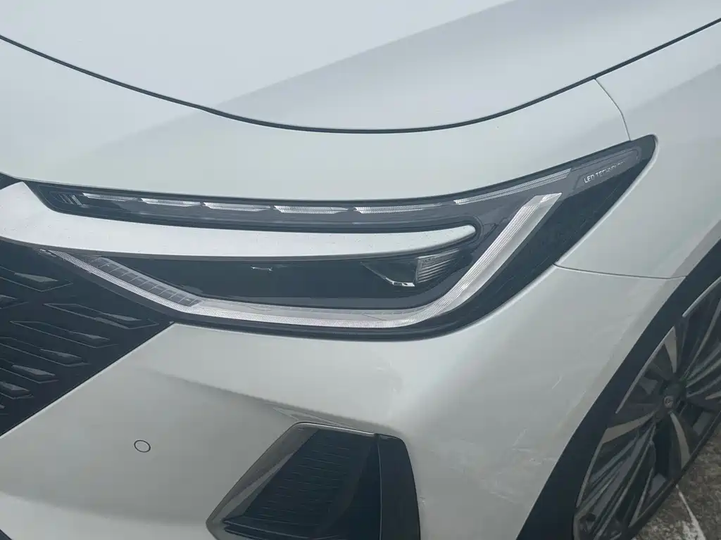 Chery Arrizo 8 — миниатюра 5