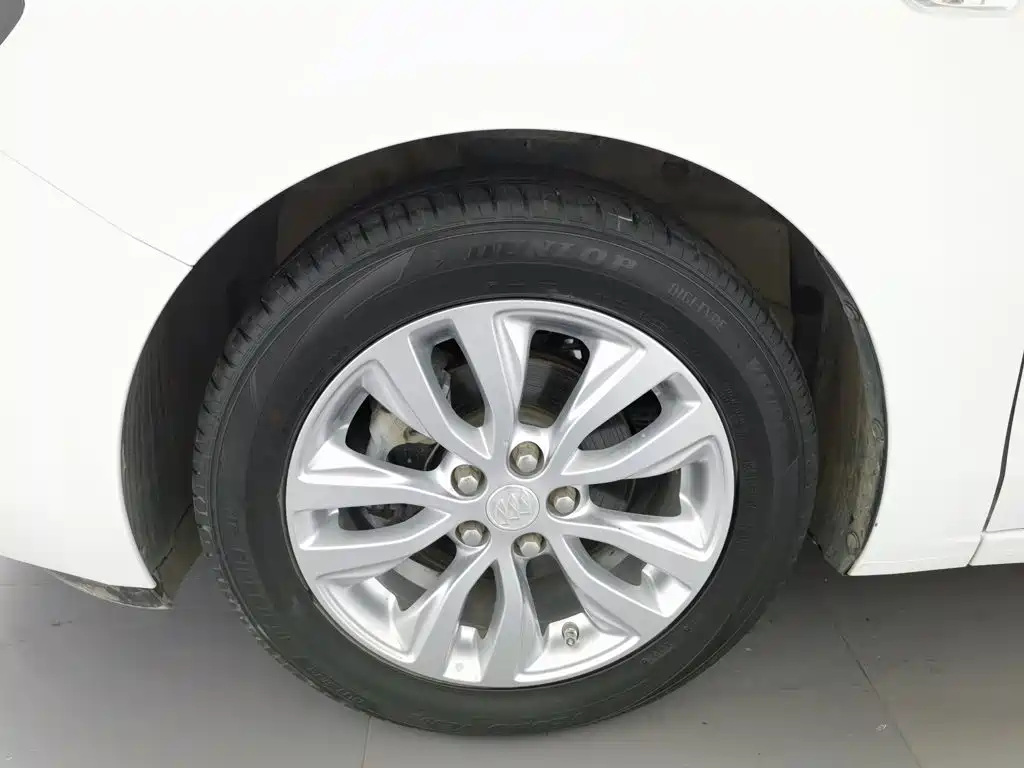 Buick Excelle — миниатюра 17