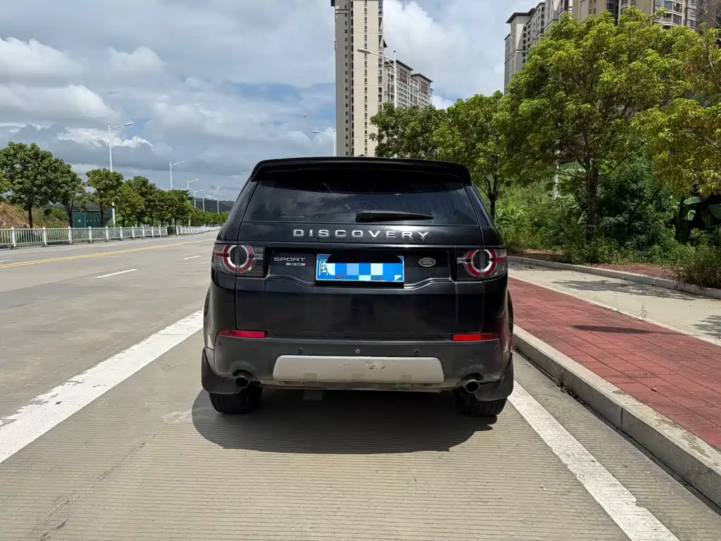 Land Rover Discovery Sport — миниатюра 11