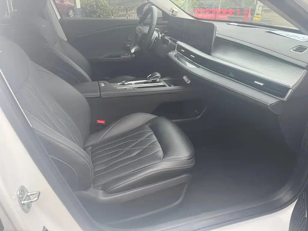 Chery Arrizo 8 — миниатюра 12