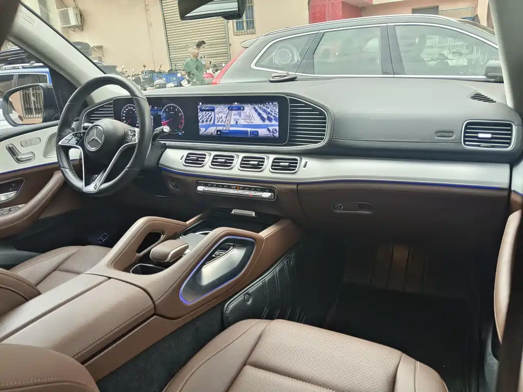 Mercedes-Benz GLE (Import) — миниатюра 7
