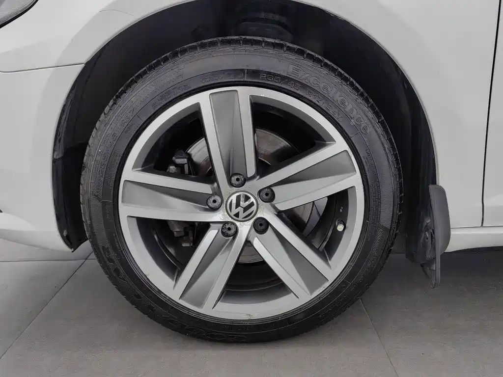 Volkswagen CC — миниатюра 17