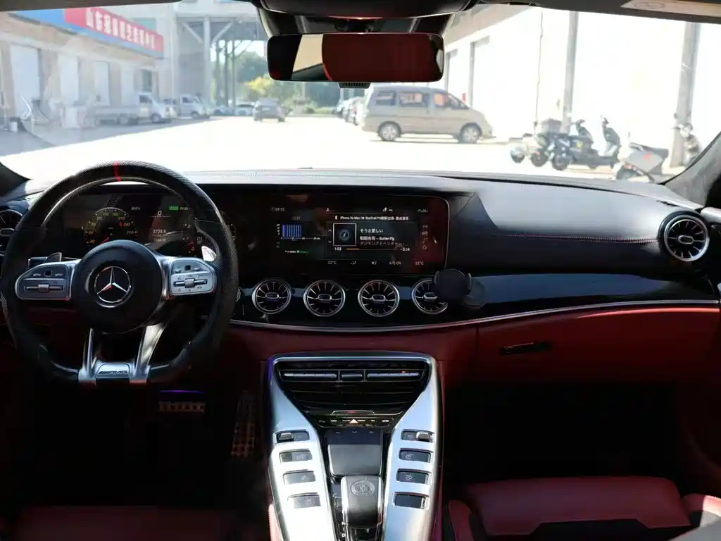 Mercedes-Benz AMG GT — миниатюра 6