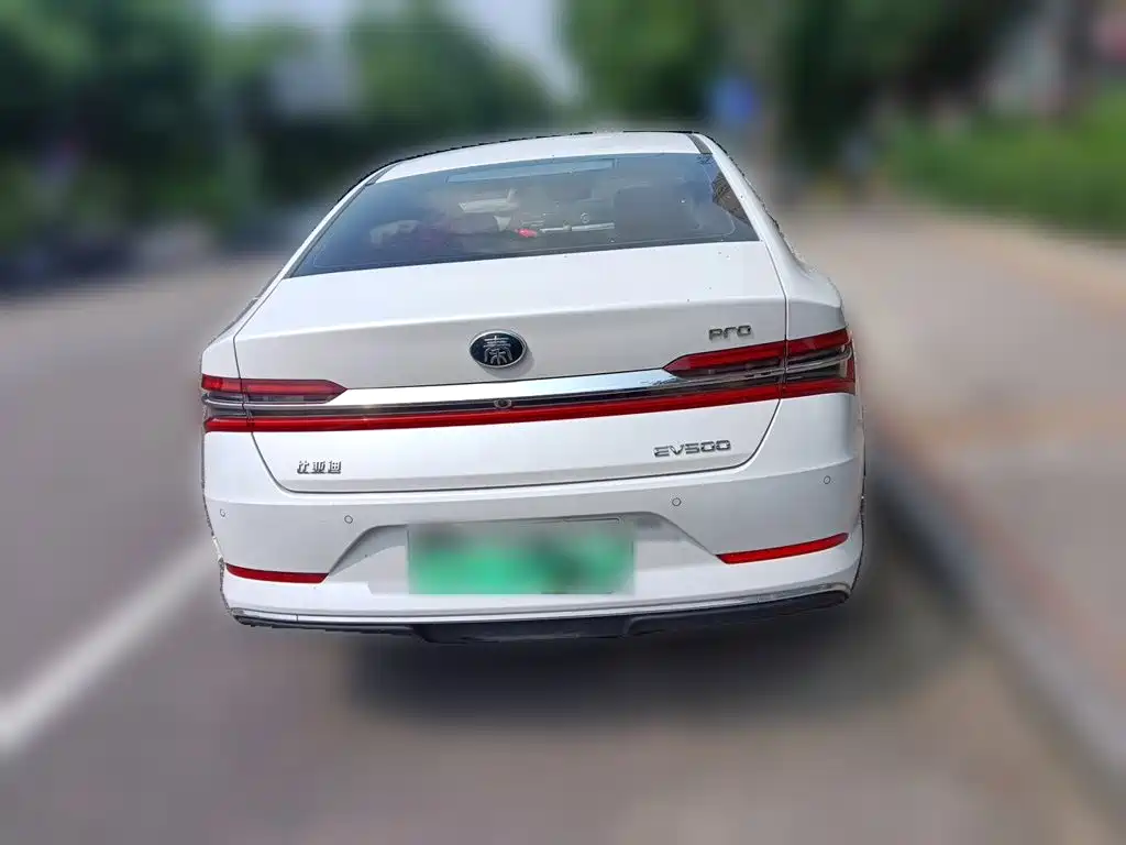 BYD Qin Pro NEV — миниатюра 3