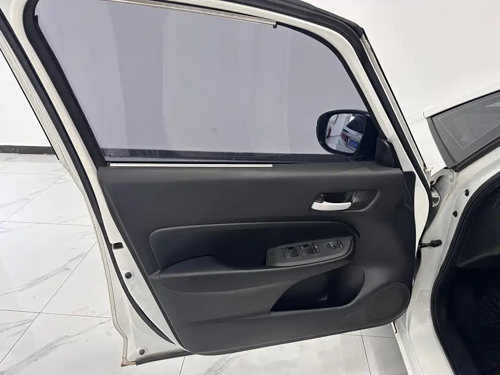 Honda Fit — миниатюра 4