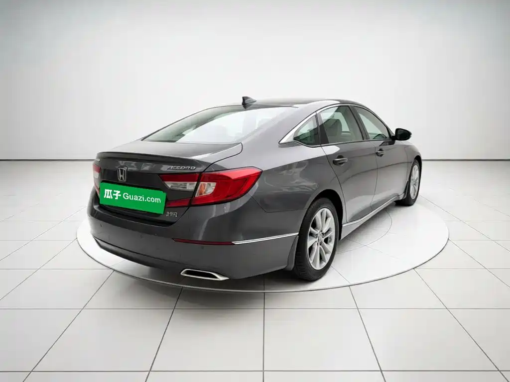 Honda Accord — миниатюра 6