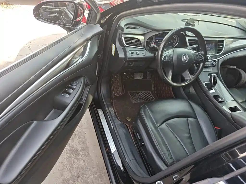 Buick LaCrosse — миниатюра 16
