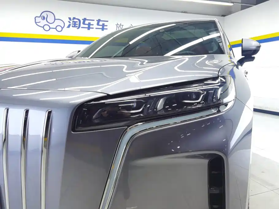 Hongqi Красный флаг HS6 PHEV — миниатюра 5