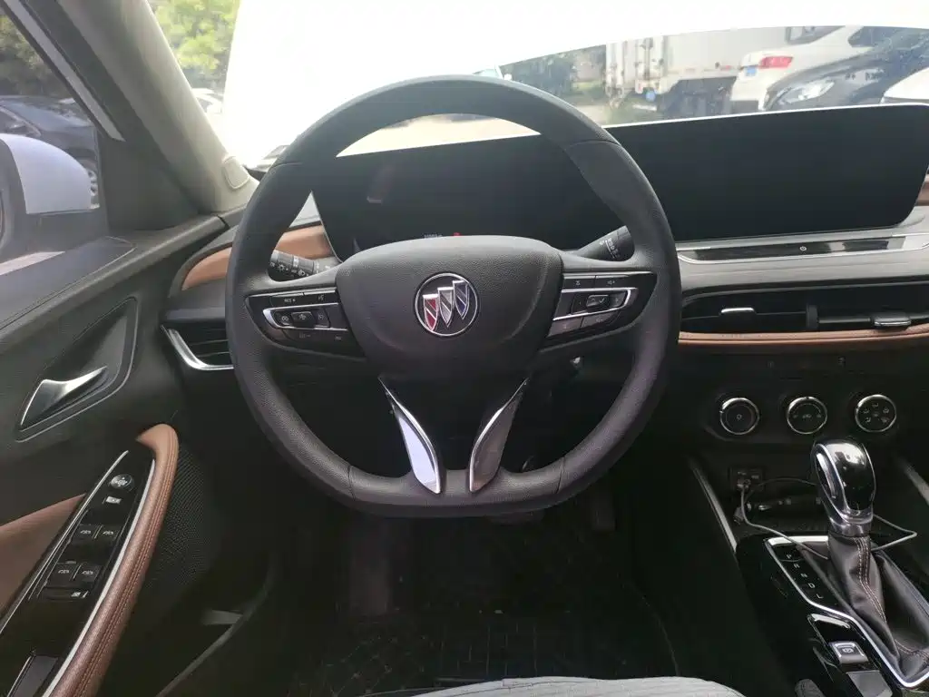 Buick Verano — миниатюра 6