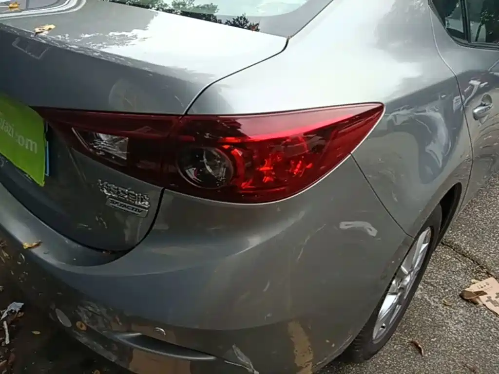 Mazda 3 Axela — миниатюра 8