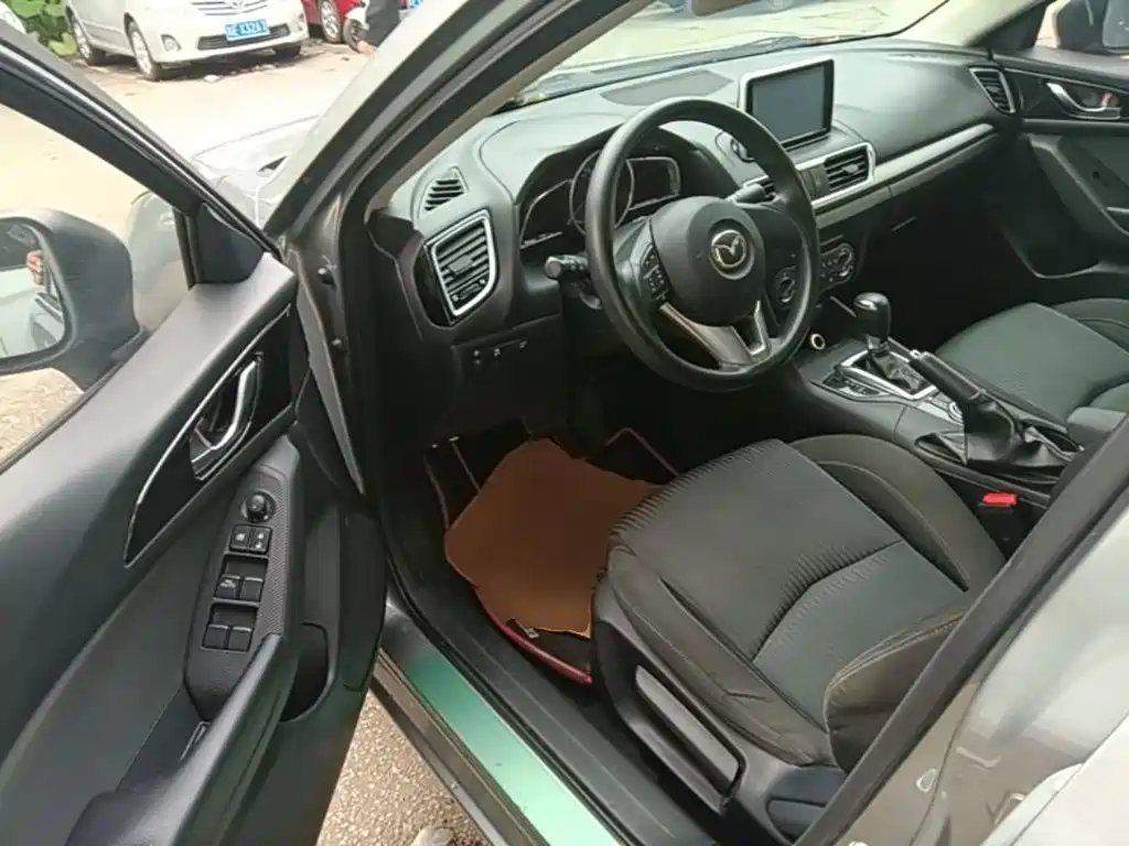 Mazda 3 Axela — миниатюра 16