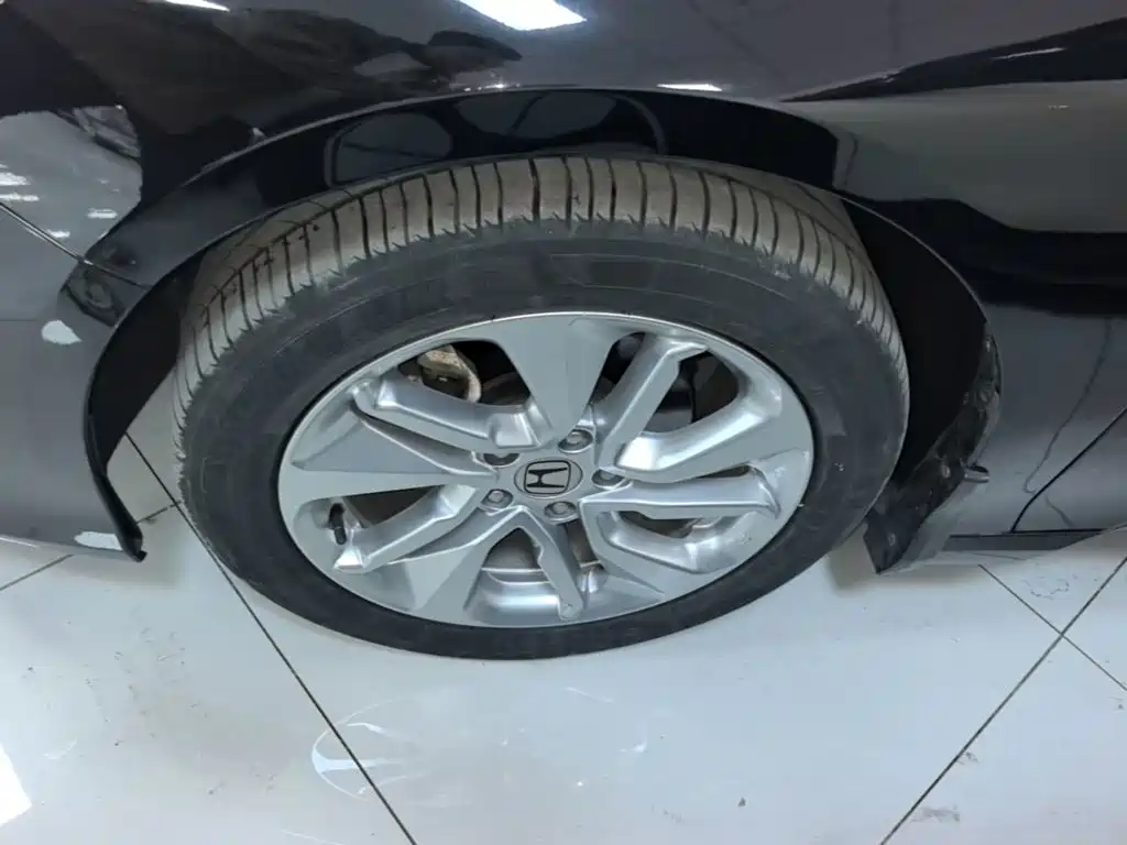 Honda Accord — миниатюра 23