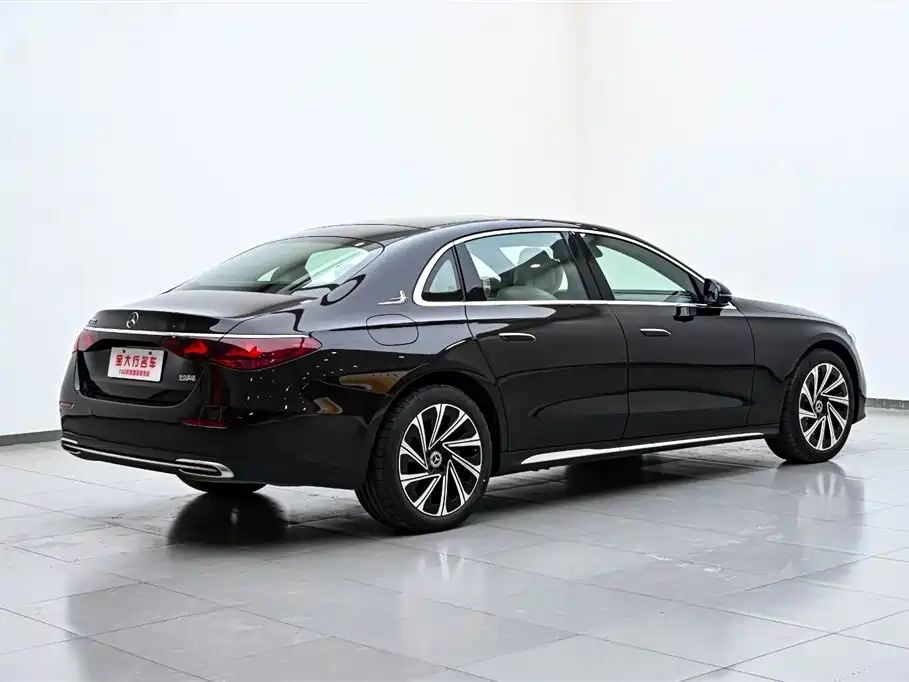 Mercedes-Benz E-Class E 2024 E 300 L Luxury