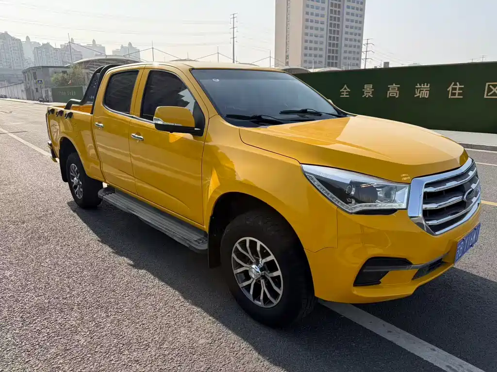 Isuzu TAGA Daga — миниатюра 2