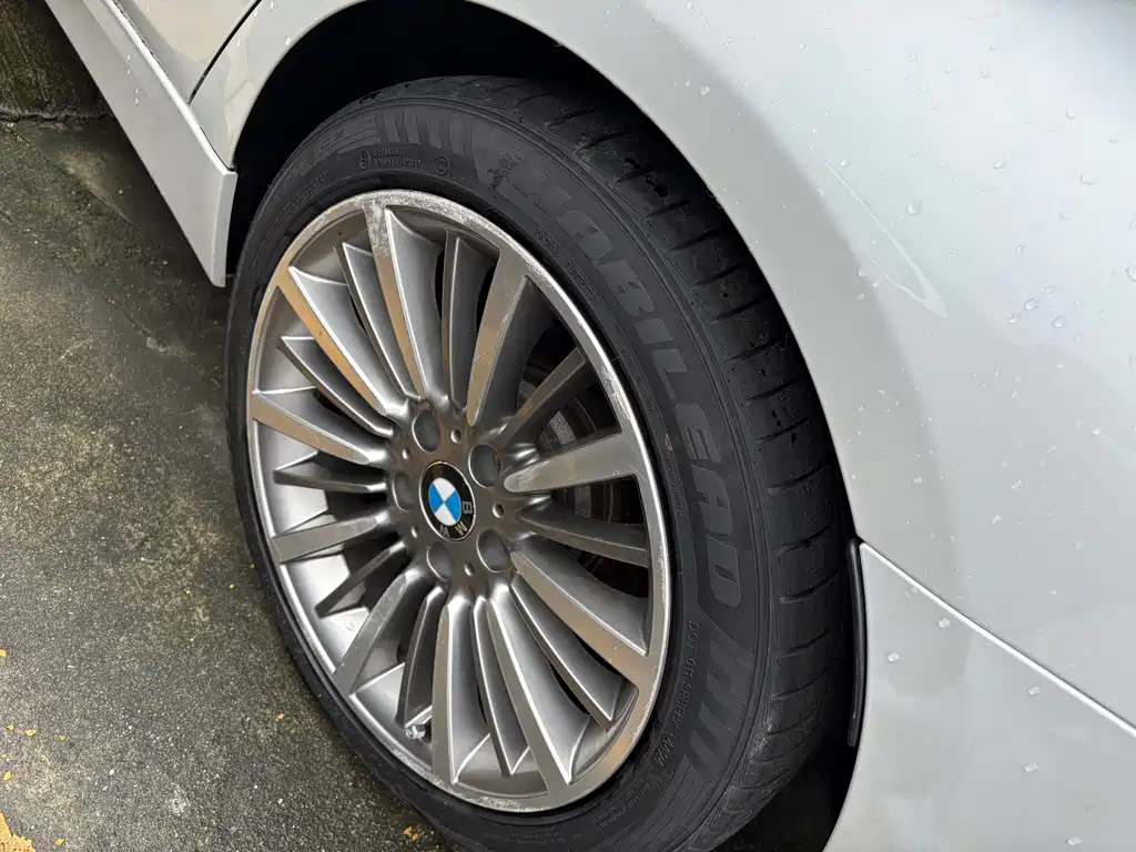 BMW 3 Series — миниатюра 6