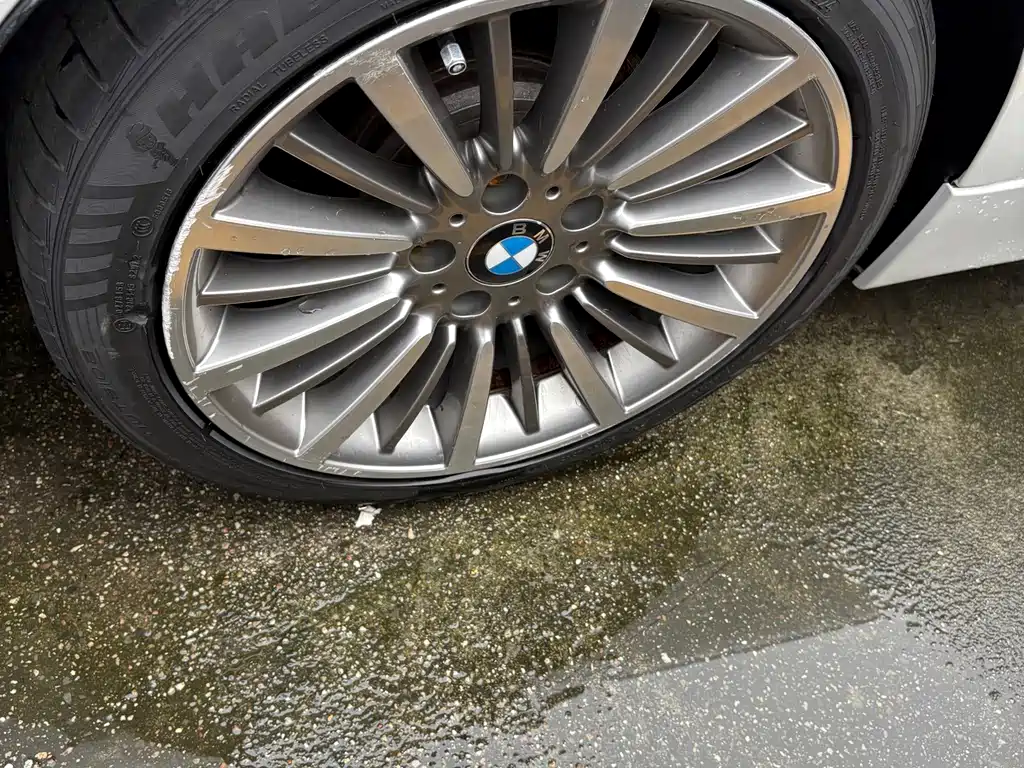 BMW 3 Series — миниатюра 10