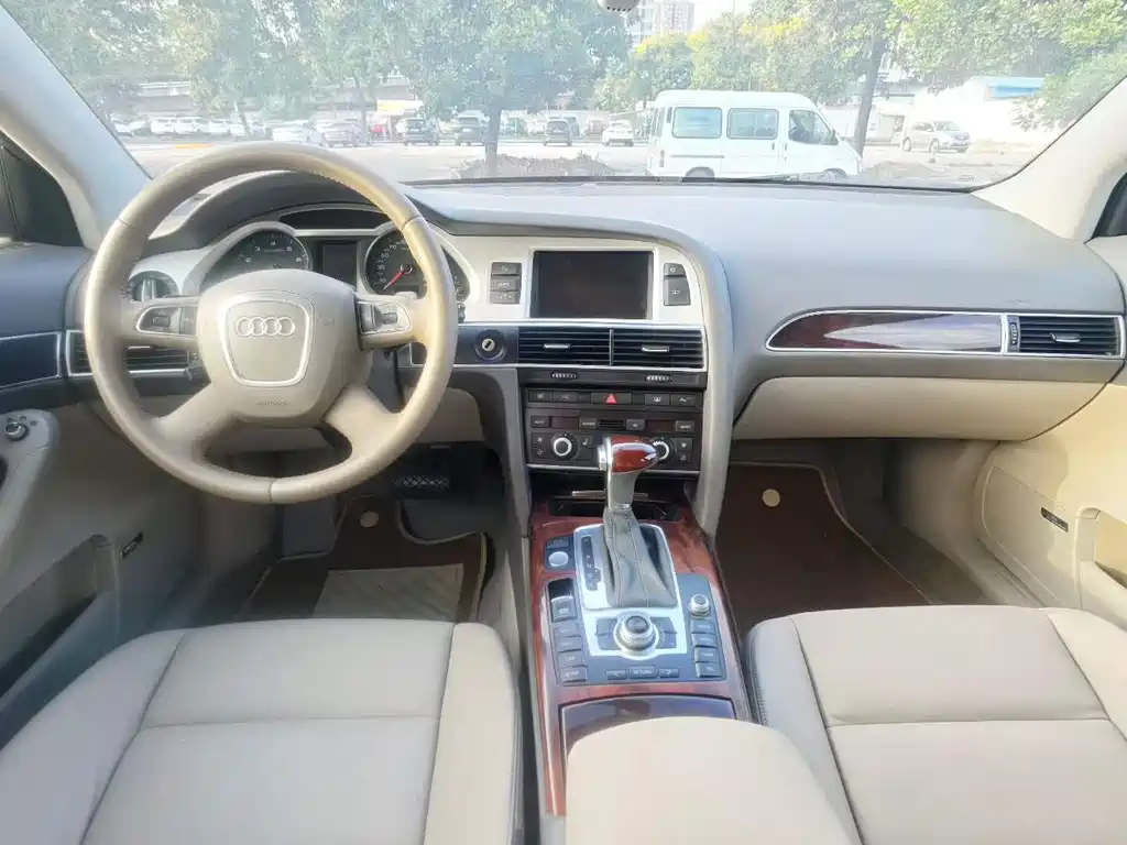 Audi A6L — миниатюра 5