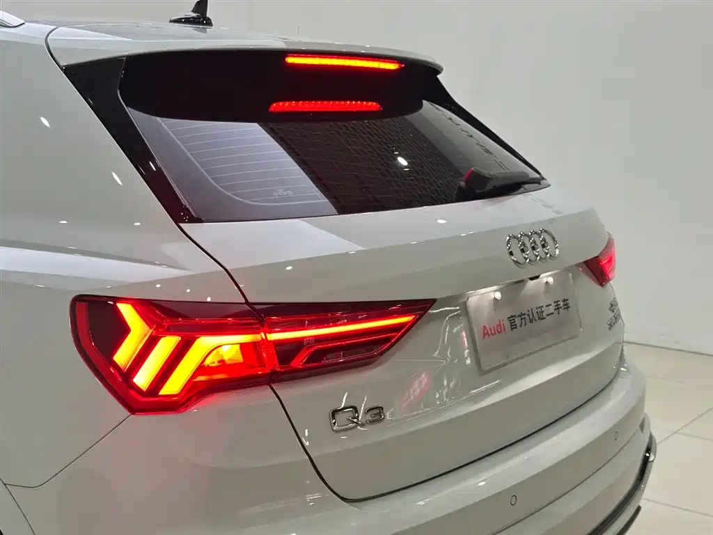 Audi Q3 — миниатюра 8