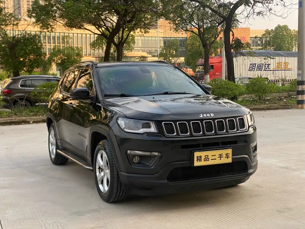 Jeep Compass — миниатюра 3