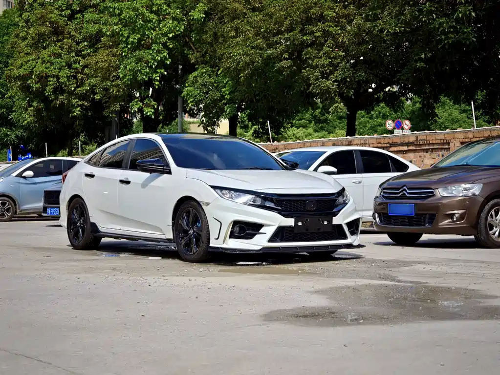 Honda Civic — миниатюра 3