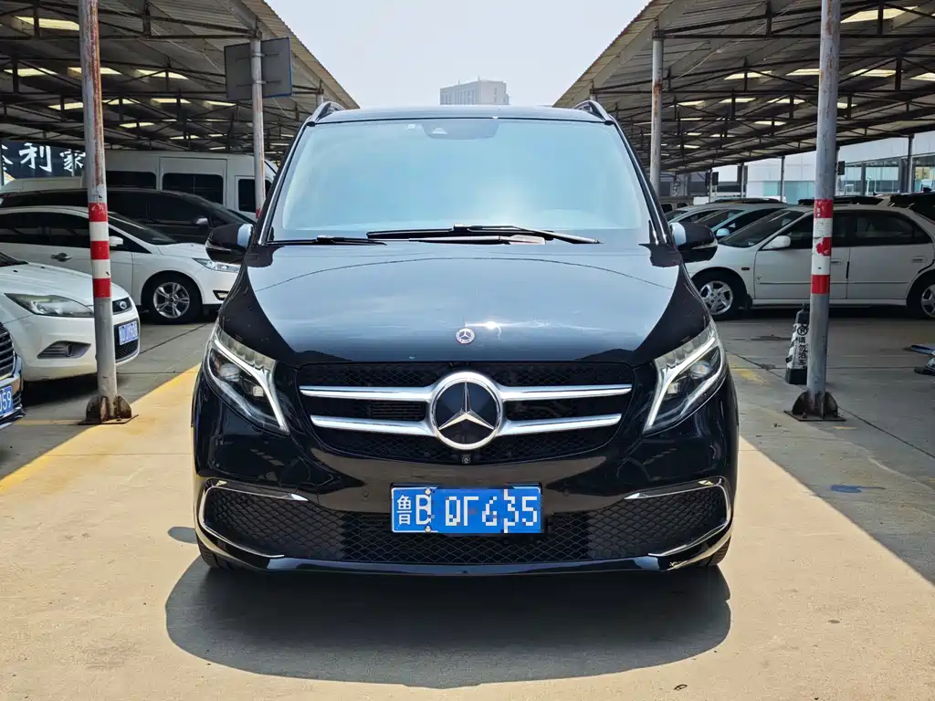 Mercedes-Benz V-Class V 2022 V 260 L Luxury