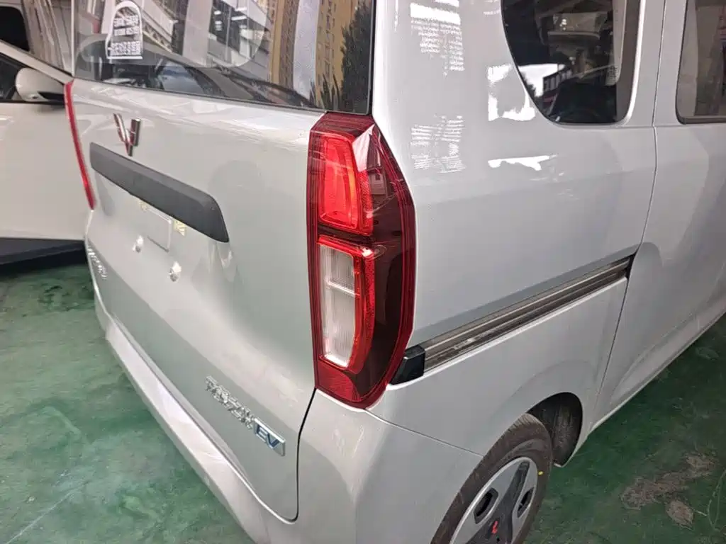 Wuling Zhiguang EV — миниатюра 8