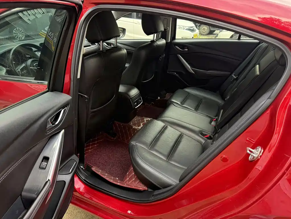 Mazda Atenza — миниатюра 8