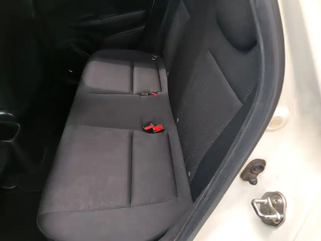 Honda Fit — миниатюра 17