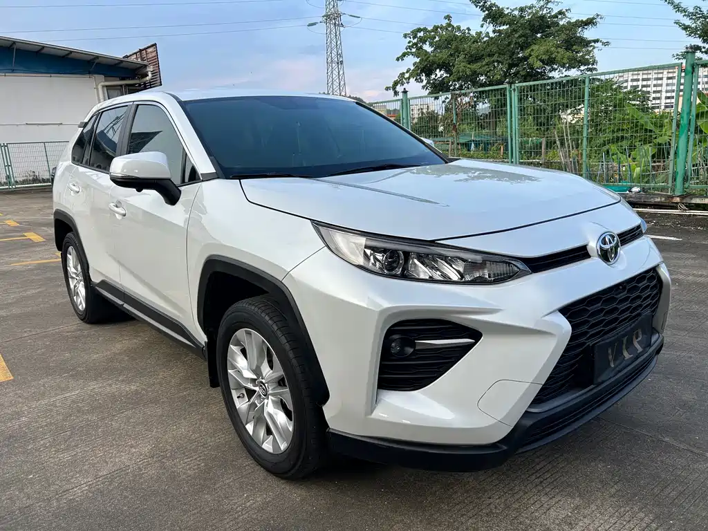 Toyota Wildlander — миниатюра 3
