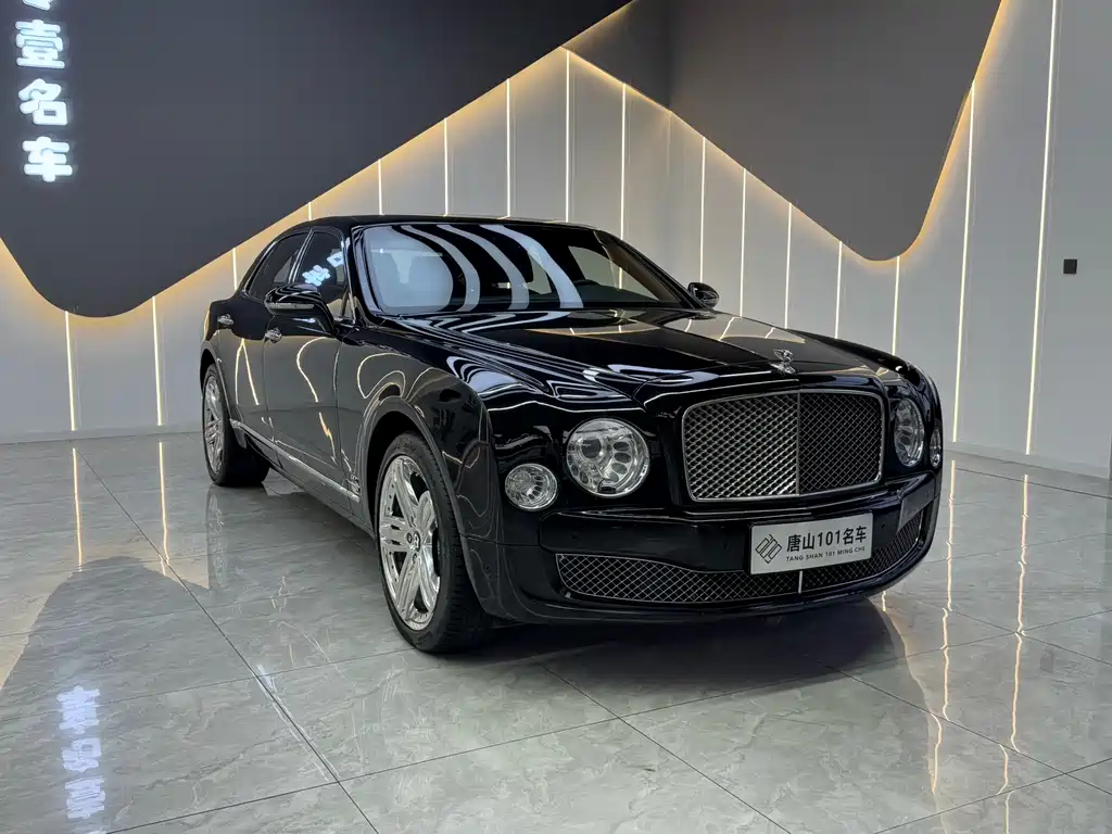 Bentley Mulsanne 6.8T Mulliner Special Edition, фото 3
